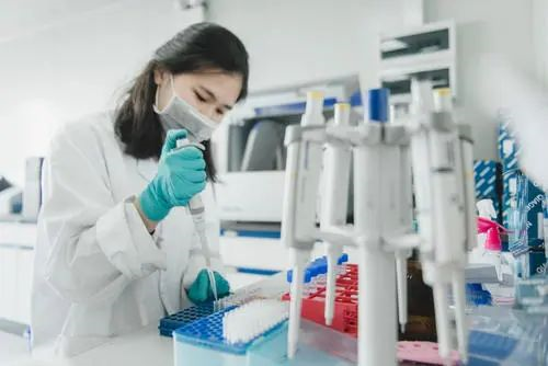廣東隱私親子鑒定中心采樣在醫院哪個科室？